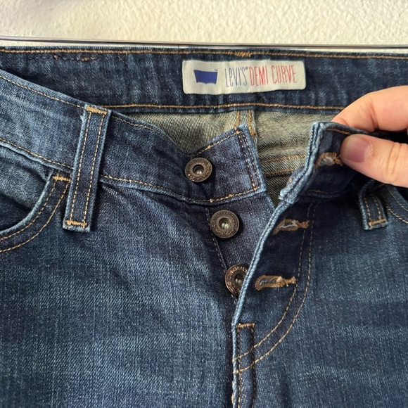 Levi's Y2K Denim Curve Button Fly Women's Flattering  Blue Jeans 7 Perfect Fit - Picture 3 of 11